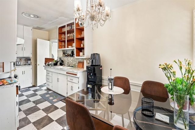 457 N Stanley, Los Angeles, CA 90036