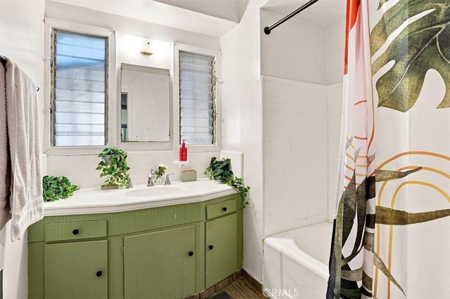 457 N Stanley, Los Angeles, CA 90036