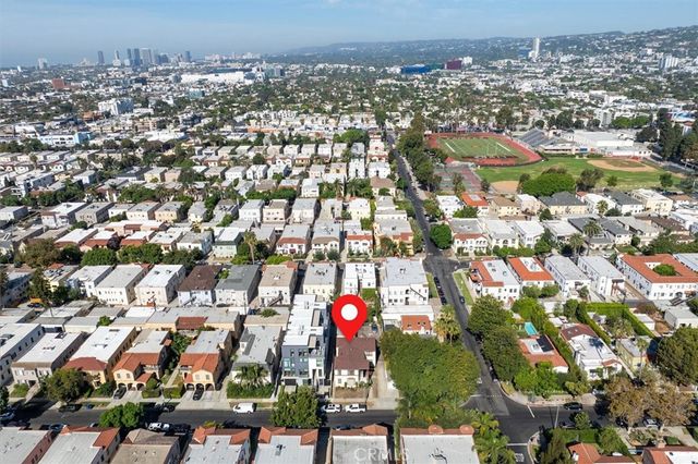 457 N Stanley, Los Angeles, CA 90036