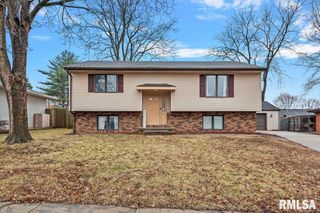 27 SKYVIEW Drive, Springfield, IL 62702