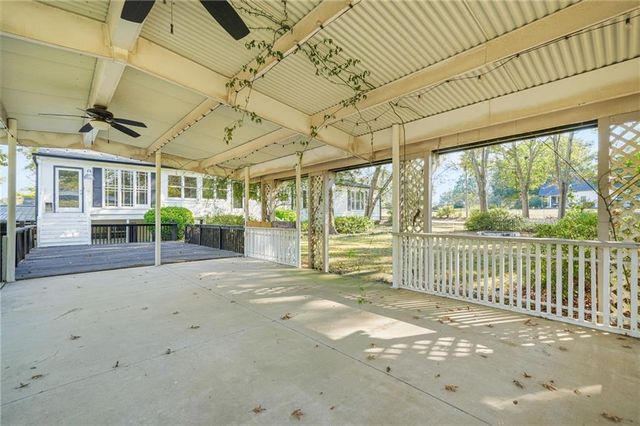 5422 Hill SW Road, Powder Springs, GA 30127