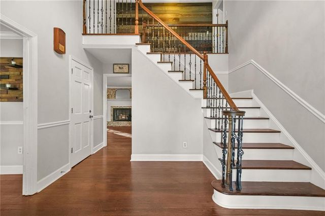 5422 Hill SW Road, Powder Springs, GA 30127