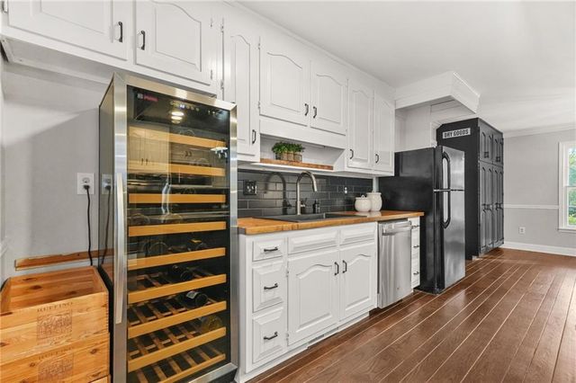 5422 Hill SW Road, Powder Springs, GA 30127