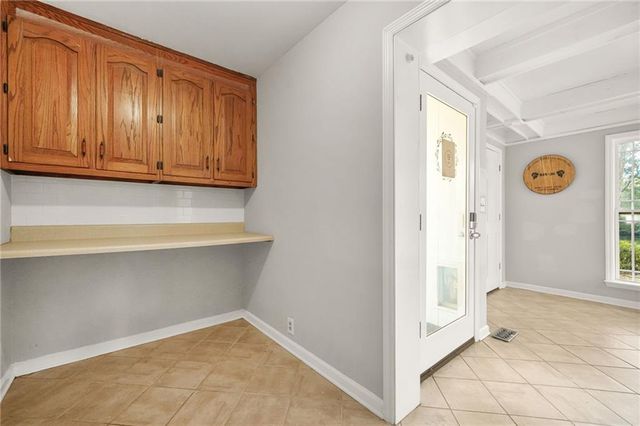 5422 Hill SW Road, Powder Springs, GA 30127