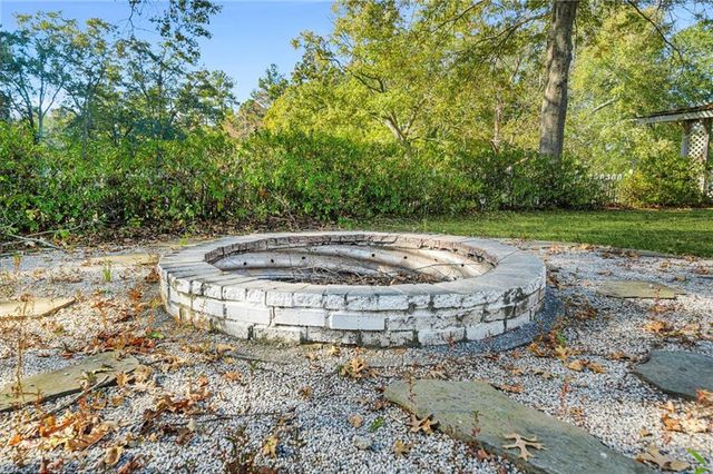 5422 Hill SW Road, Powder Springs, GA 30127