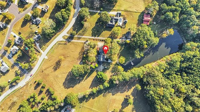 5422 Hill SW Road, Powder Springs, GA 30127