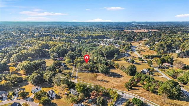 5422 Hill SW Road, Powder Springs, GA 30127