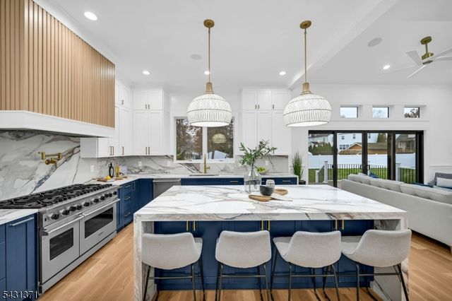 119 Cambridge Dr, Berkeley Heights Twp., NJ 07922