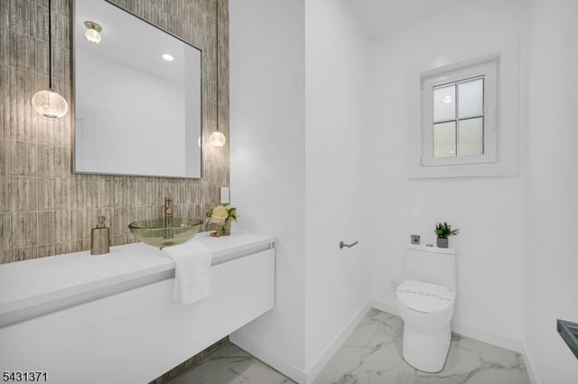 119 Cambridge Dr, Berkeley Heights Twp., NJ 07922