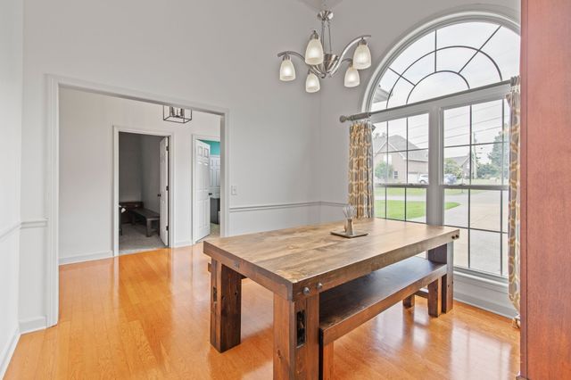 1008 Rhett Pl, Lebanon, TN 37087