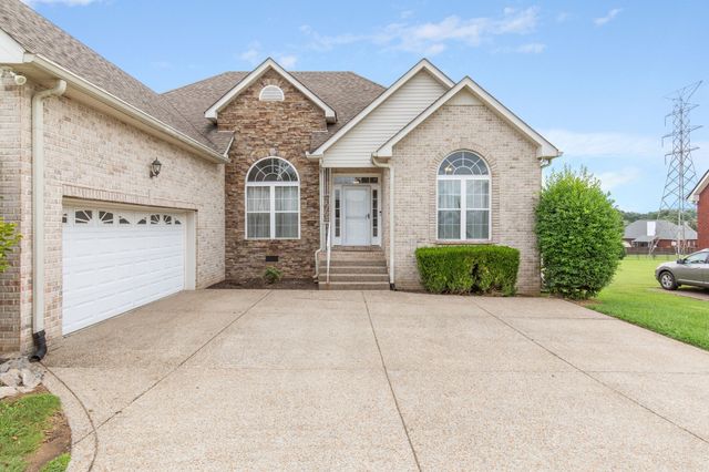 1008 Rhett Pl, Lebanon, TN 37087