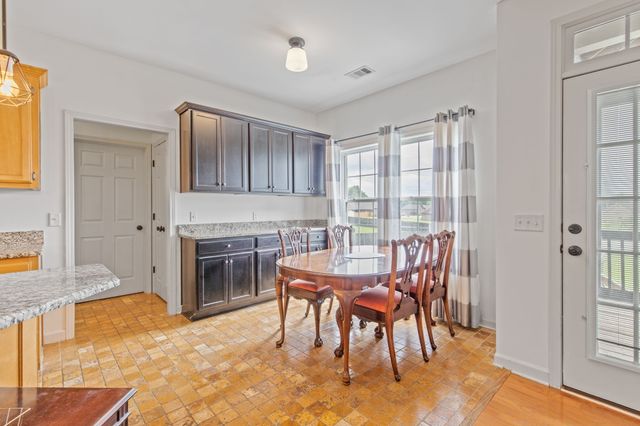 1008 Rhett Pl, Lebanon, TN 37087