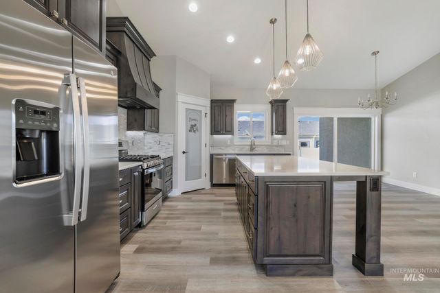 2531B E 3769 N, Twin Falls, ID 83301