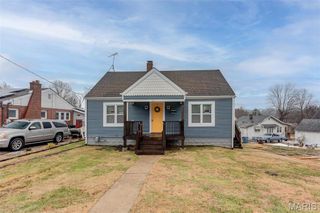 1111 Vernie Avenue, Alton, IL 62002