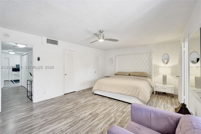 2716 NE 8th St 2716, Hallandale Beach, FL 33009