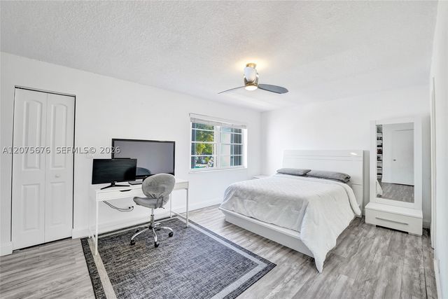2716 NE 8th St 2716, Hallandale Beach, FL 33009