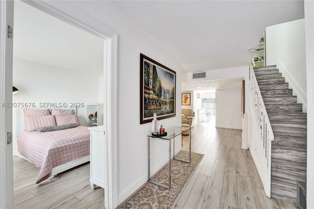 2716 NE 8th St 2716, Hallandale Beach, FL 33009