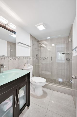 2716 NE 8th St 2716, Hallandale Beach, FL 33009