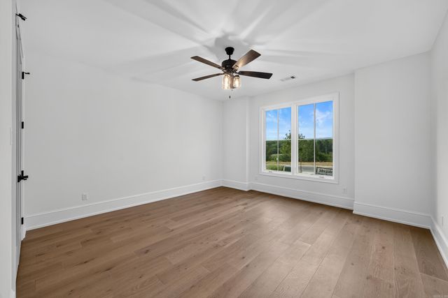 217 Gardens Gate Circle, Hot Springs, AR 71901