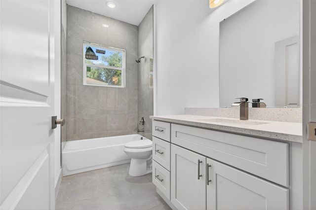 4222 S CHAMBERLAIN BOULEVARD, North Port, FL 34286