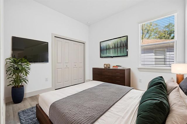 4222 S CHAMBERLAIN BOULEVARD, North Port, FL 34286