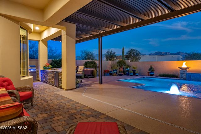 11856 N Mesquite Sunset Place, Oro Valley, AZ 85742