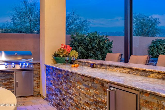 11856 N Mesquite Sunset Place, Oro Valley, AZ 85742