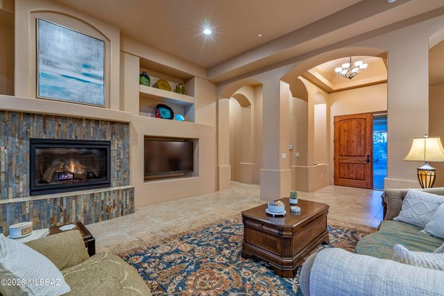 11856 N Mesquite Sunset Place, Oro Valley, AZ 85742