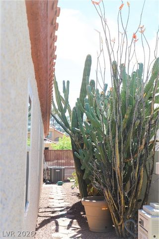 133 Coventry Circle, Henderson, NV 89074