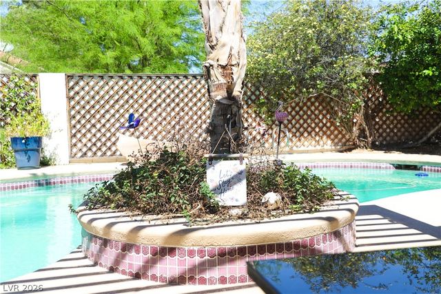 133 Coventry Circle, Henderson, NV 89074