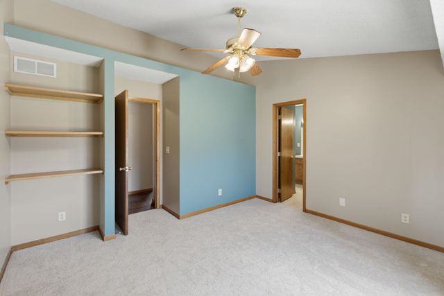 809 N Bay Country, Wichita, KS 67235
