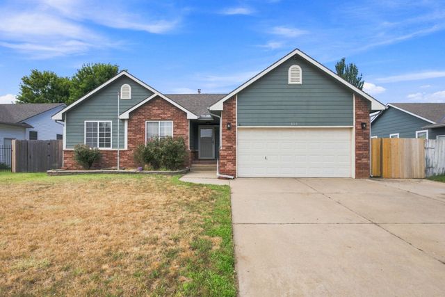 809 N Bay Country, Wichita, KS 67235