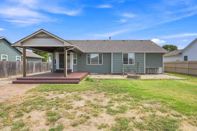 809 N Bay Country, Wichita, KS 67235