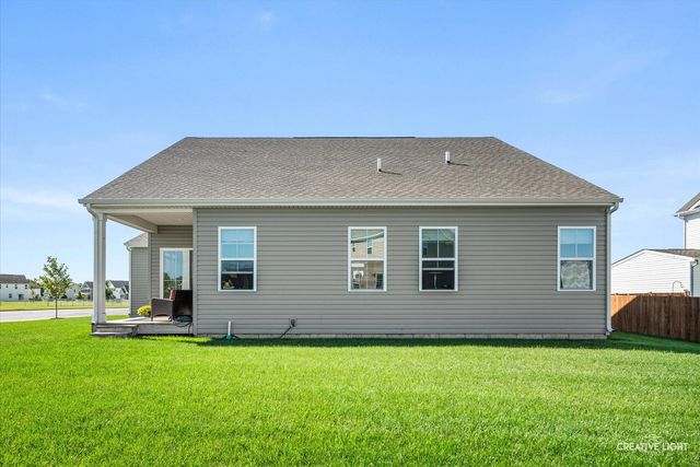 901 S Wind Drive, Sandwich, IL 60548