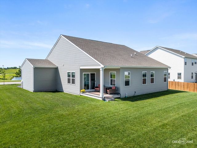 901 S Wind Drive, Sandwich, IL 60548