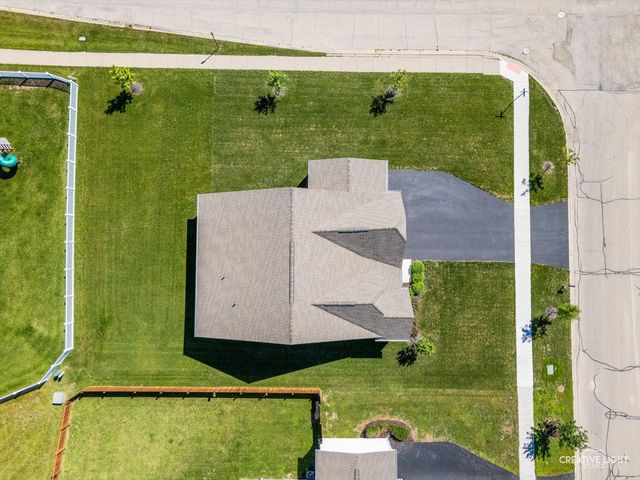 901 S Wind Drive, Sandwich, IL 60548