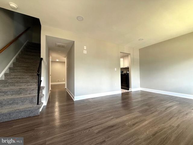 2819 BANKS CT, Dumfries, VA 22026