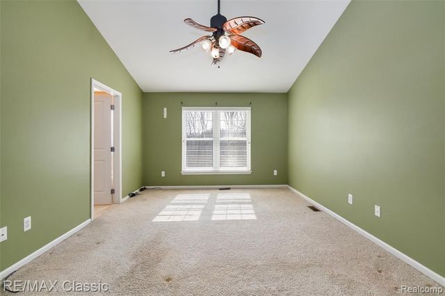 8114 Heron Hills Drive, Walled Lake, MI 48390