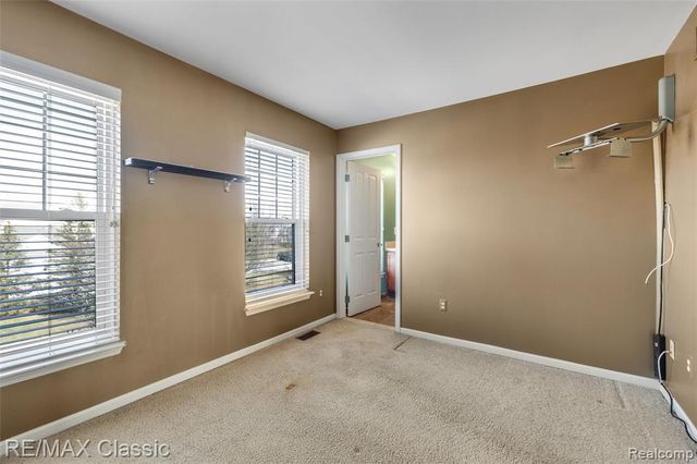 8114 Heron Hills Drive, Walled Lake, MI 48390