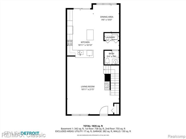 8114 Heron Hills Drive, Walled Lake, MI 48390