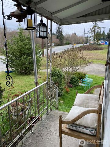 1015 W Highway 101, Port Angeles, WA 98363