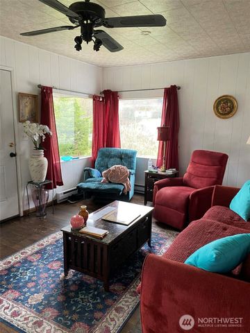 1015 W Highway 101, Port Angeles, WA 98363