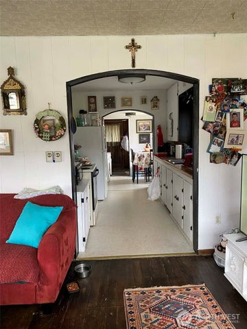 1015 W Highway 101, Port Angeles, WA 98363