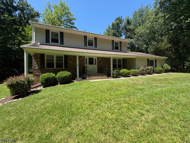 4 Tracey Ln, Sparta Twp., NJ 07871