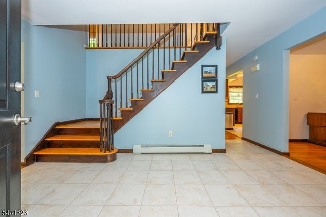 4 Tracey Ln, Sparta Twp., NJ 07871