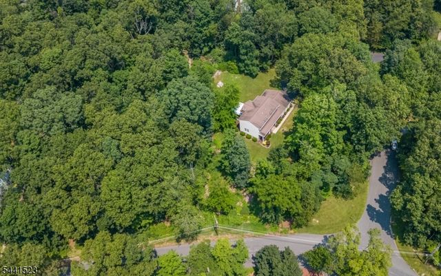 4 Tracey Ln, Sparta Twp., NJ 07871