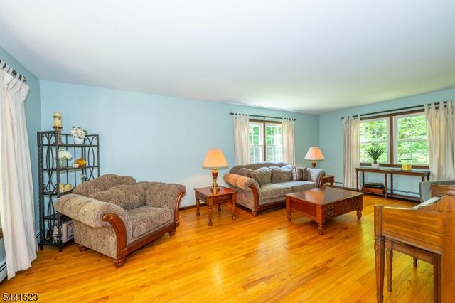 4 Tracey Ln, Sparta Twp., NJ 07871
