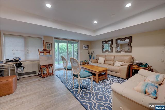 69 Cummings Circle 80, West Orange, NJ 07052