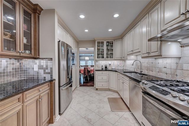 69 Cummings Circle 80, West Orange, NJ 07052