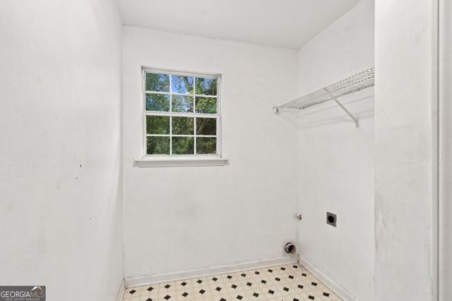 2095 Enon Mill Drive SW, Atlanta, GA 30331